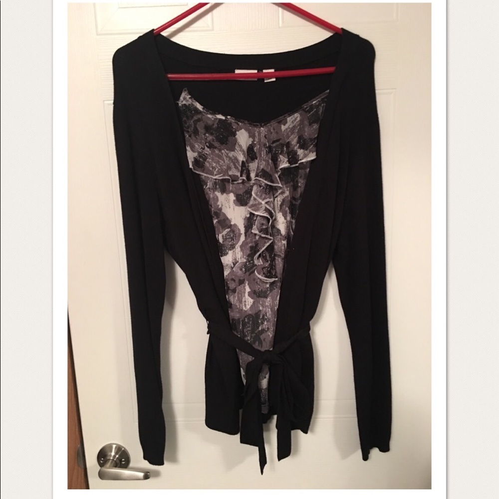 💥🆕Nice sweater with shirt attached onto it💥